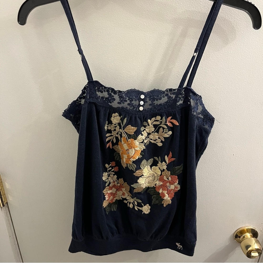 Y2K Abercrombie & Fitch Embroidered Floral Tank Size Small